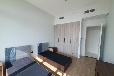 Apartment de 2 dormitorios en Masdar City, UAE No. 104866 8