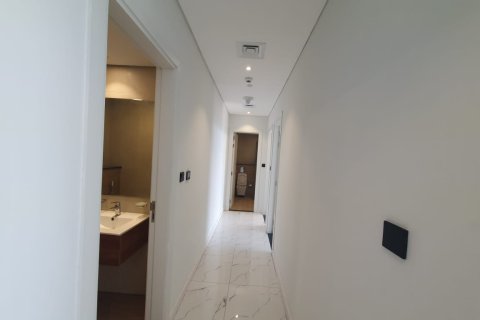 Apartment de 2 dormitorios en Masdar City, UAE No. 104866 9