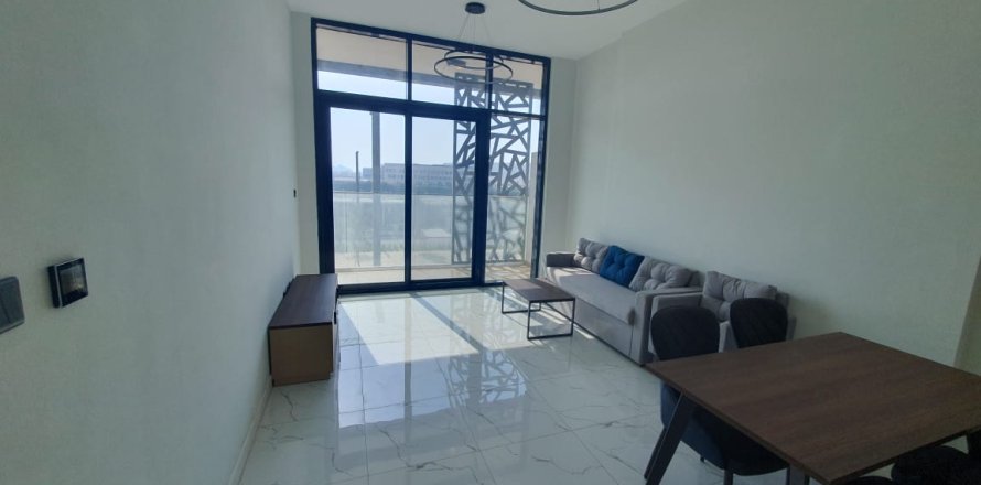 Apartment de 2 dormitorios en Masdar City, UAE No. 104866