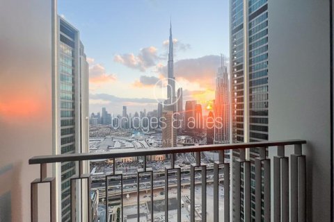 Apartment de 3 dormitorios en Downtown Dubai (Downtown Burj Dubai), UAE No. 103648 4