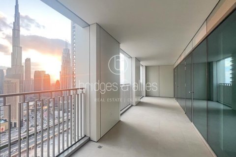 Apartment de 3 dormitorios en Downtown Dubai (Downtown Burj Dubai), UAE No. 103648 2