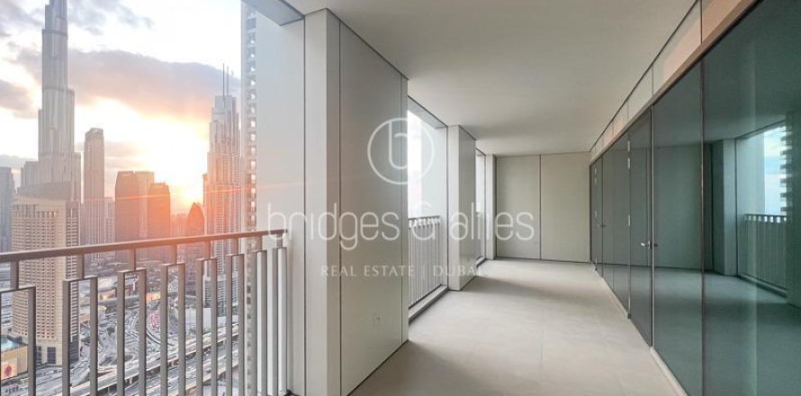 Apartment de 3 dormitorios en Downtown Dubai (Downtown Burj Dubai), UAE No. 103648