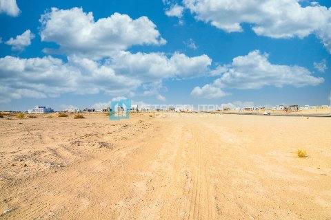 1952.1مربع، قطعة أرض في مدينة خليفة, الإمارات العربية المتحدة رقم 99225 8