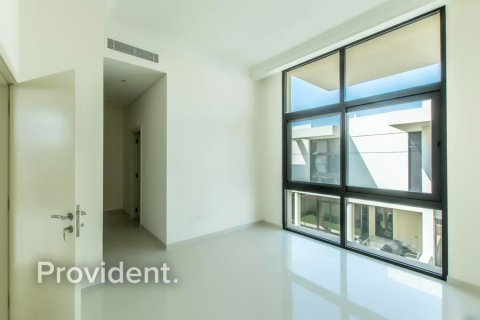 3 bedrooms Villa in Dubai, UAE No. 2783 12