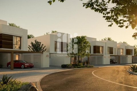 Apartment de 3 dormitorios en NOYA VIVA Yas Island, UAE No. 95797 8