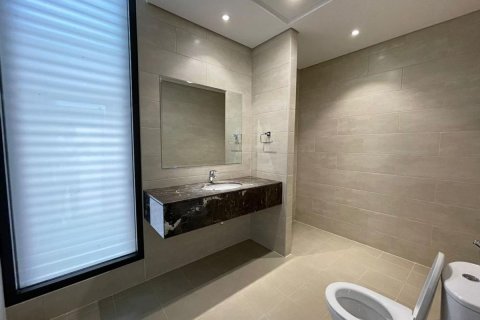 Commercial property de 5 dormitorios en Al Salam Street, UAE No. 79815 14