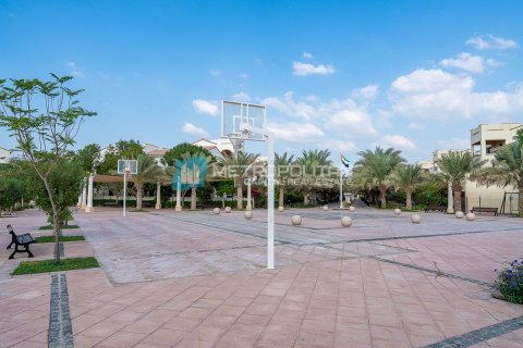 Commercial property de 5 dormitorios en Al Salam Street, UAE No. 79815 17