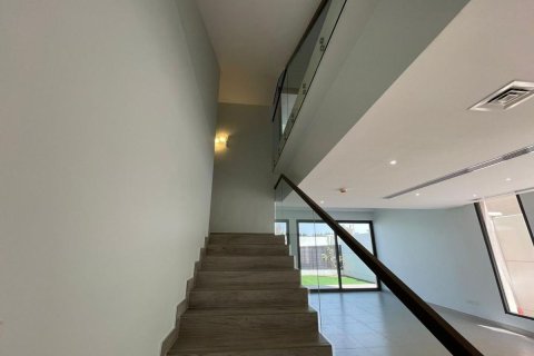 Commercial property de 5 dormitorios en Al Salam Street, UAE No. 79815 10