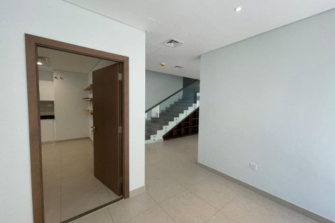 Commercial property de 5 dormitorios en Al Salam Street, UAE No. 79815 7