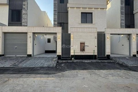 6 bedrooms Apartment in Riyadh, Saudi Arabia No. 67358 1