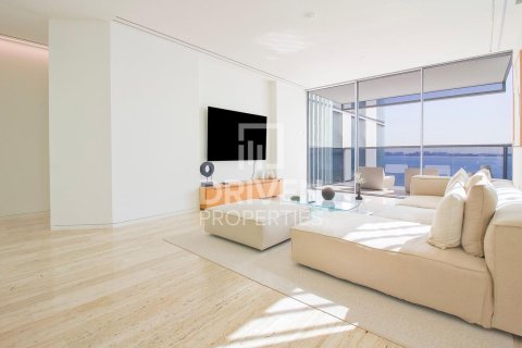 Apartment de 2 dormitorios en The Crescent, UAE No. 84747 3