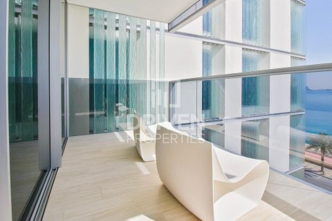 Apartment de 2 dormitorios en The Crescent, UAE No. 84747 19