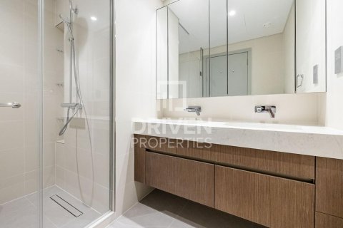 2 غرف نوم شقة في EMAAR Beachfront, الإمارات العربية المتحدة رقم 24229 11
