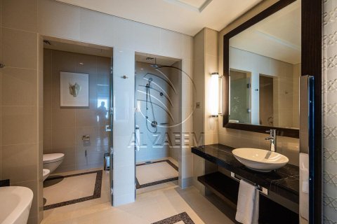 Apartment de 1 dormitorio en The Marina, UAE No. 91068 10