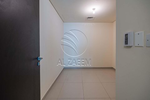 Квартира с 3 спальнями в Аль-Рим, ОАЭ №91084 10