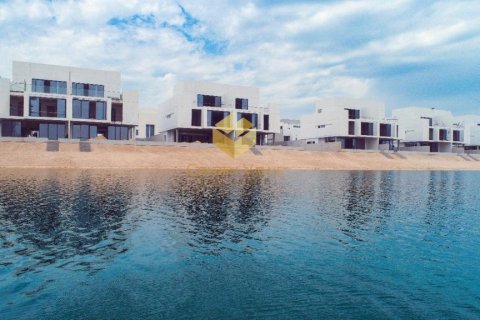 Villa de 4 chambres à Sharjah Waterfront City, UAE No. 96916 2