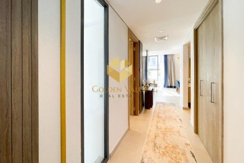 Villa de 4 chambres à Sharjah Waterfront City, UAE No. 96916 10