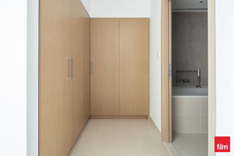 Appartement de 2 chambres à Dubai, UAE No. 102626 4
