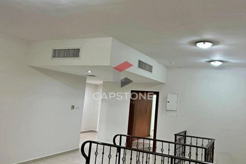 Villa de 3 chambres à Abu Dhabi, UAE No. 20466 15