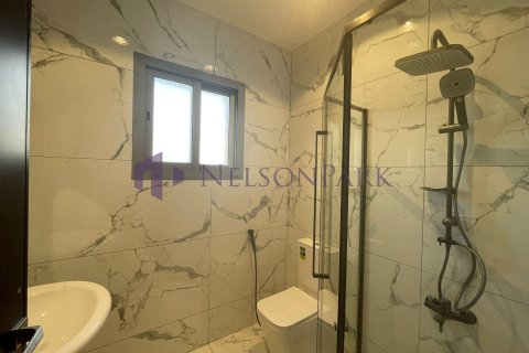 1 bedroom Apartment in Doha, Qatar No. 58374 6