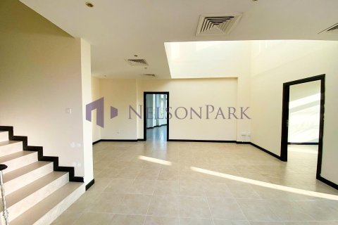 3 bedrooms Villa in Doha, Qatar No. 58404 13