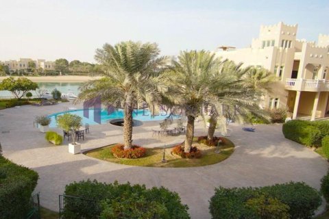 3 bedrooms Villa in Doha, Qatar No. 58404 4