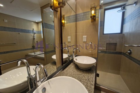 4 bedrooms Townhouse in Doha, Qatar No. 58396 11
