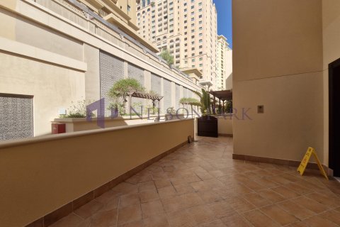 4 bedrooms Townhouse in Doha, Qatar No. 58396 17
