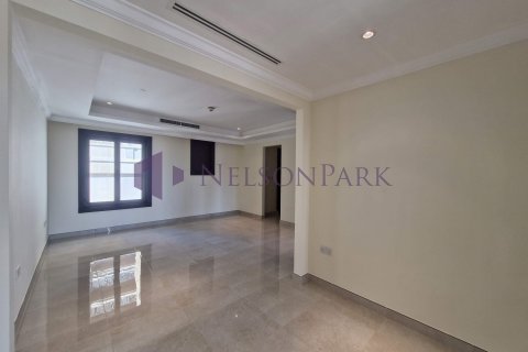 4 bedrooms Townhouse in Doha, Qatar No. 58396 13