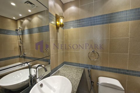 4 bedrooms Townhouse in Doha, Qatar No. 58396 15
