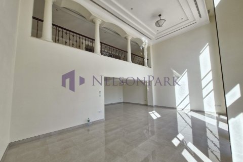 4 bedrooms Townhouse in Doha, Qatar No. 58396 5
