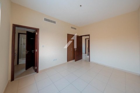 3 غرف نوم فيلا  رقم 105936 19
