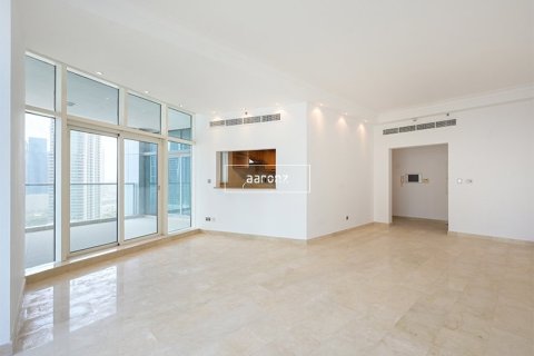 3 bedrooms Apartment  No. 106161 3