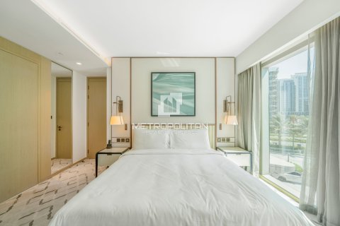 2 bedrooms Apartment in Address Harbour Point, UAE No. 77424 26