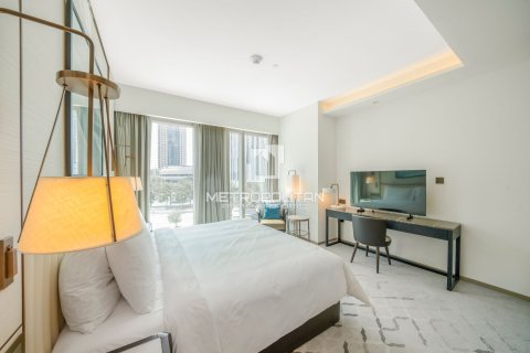 2 bedrooms Apartment in Address Harbour Point, UAE No. 77424 23