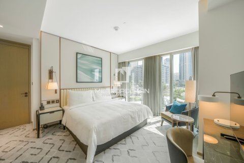 2 bedrooms Apartment in Address Harbour Point, UAE No. 77424 25