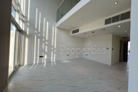 4 غرف نوم فيلا في دبي, الإمارات العربية المتحدة رقم 56327 6