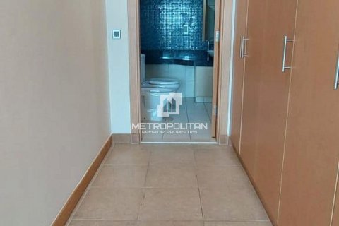 Квартира с 2 спальнями в Shoreline Apartments, ОАЭ №39887 15