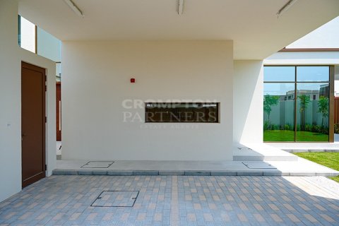 3 bedrooms Villa in Abu Dhabi, UAE No. 73322 19