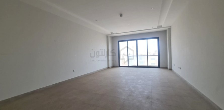3 bedrooms Apartment in Al Hidd, Bahrain No. 105486