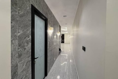 Villa de 8 dormitorios en Khobar, Saudi Arabia No. 59972 11