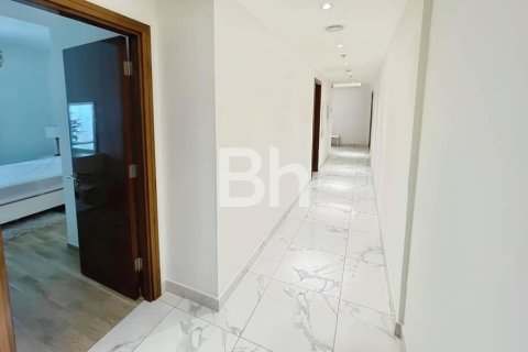 Apartment de 2 dormitorios en Business Bay, UAE No. 90451 10