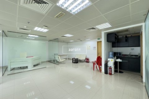95.1m² Office in Jumeirah Lake Towers, UAE No. 102993 3