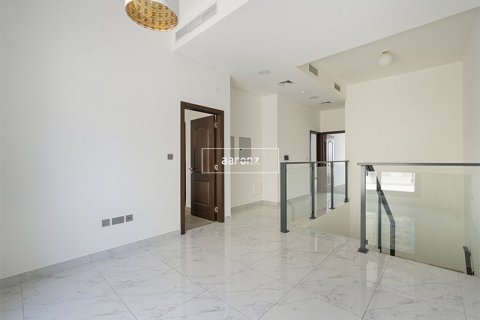 Townhouse de 3 dormitorios en Al Furjan, UAE No. 102994 8