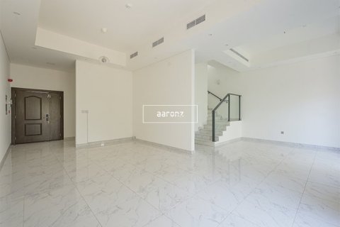 Townhouse de 3 dormitorios en Al Furjan, UAE No. 102994 3