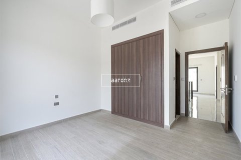 Townhouse de 3 dormitorios en Al Furjan, UAE No. 102994 9