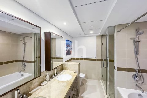 Квартира с 2 спальнями в Даунтаун Дубай (Даунтаун Бурдж Дубай), ОАЭ №68952 2