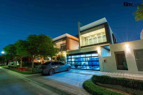 Villa de 5 dormitorios en Dubai Hills Estate, UAE No. 100772 30