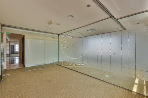 636مربع، عقار تجاري في Al Nahyan Camp, الإمارات العربية المتحدة رقم 91192 7