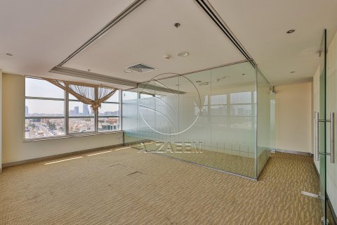 636مربع، عقار تجاري في Al Nahyan Camp, الإمارات العربية المتحدة رقم 91192 6